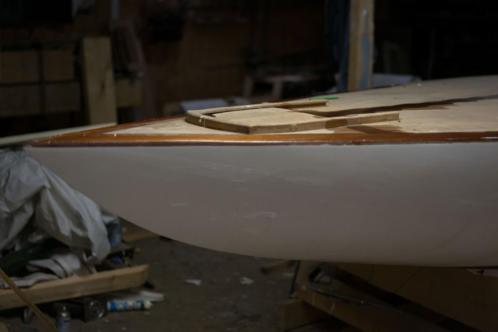 Houten zeilboot(jacht) Type Draak