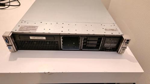 HP DL380p Gen8 Server