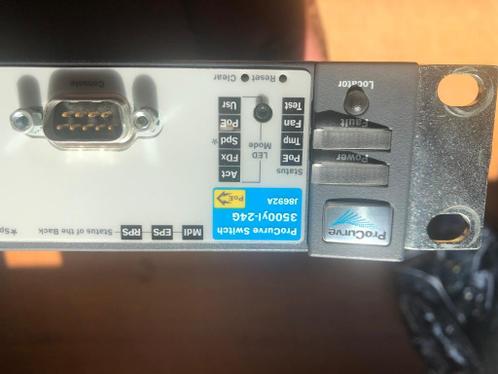 HP Enterprise 3500-24G-PoE yl Switch J8692A