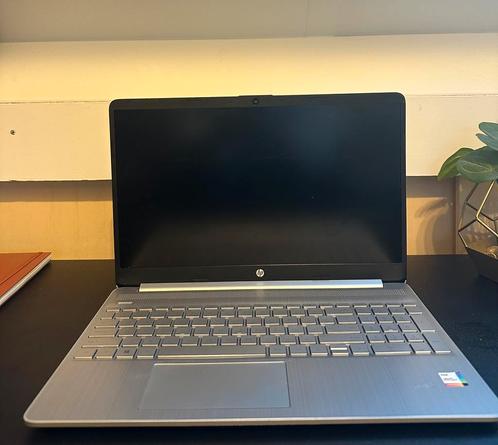HP laptop  15s-fq2402nd  15,6 inch  8GB  256GB  11e gen