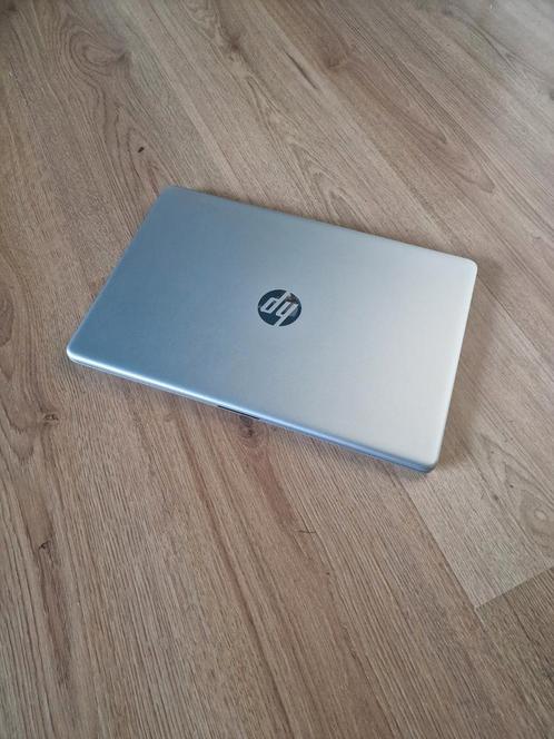 HP laptop 15s-fq4970nd (i5, 8gb ram, 1000 GB SSD)