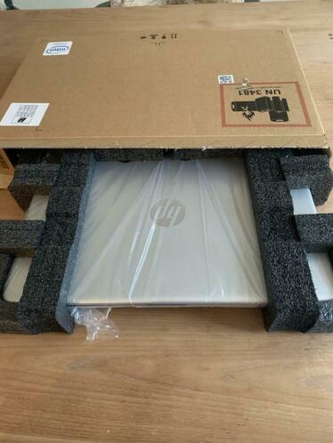 HP laptop nieuw in doos 15s-fq 1400nd