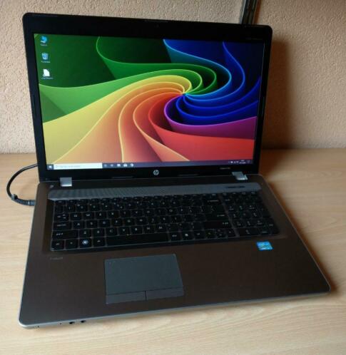 HP laptopdesktop  17.3 inch  Lees hele omschrijving