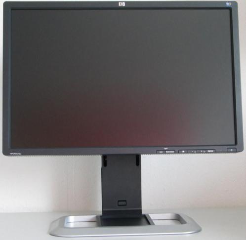 HP LP2475w 24 inch S-IPS monitor HDMI lichte drukvlek zon...