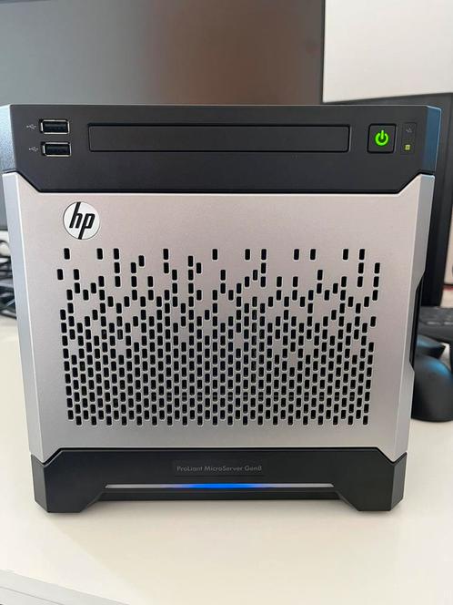 HP Microsever Gen8 - i3 3220T 4C - 16GB- ssd 120Gb -Sata 6TB
