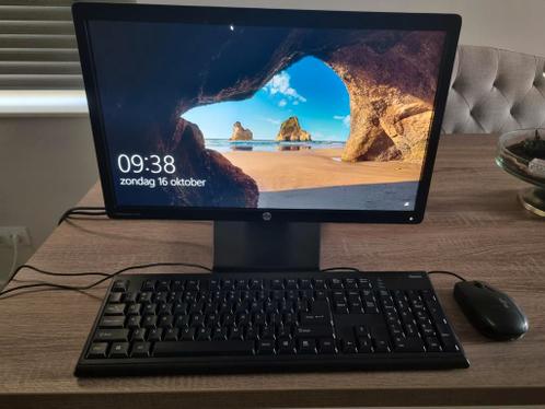 Hp monitorscherm, HAMA toetsenbord en Fuijtsu muis te koop