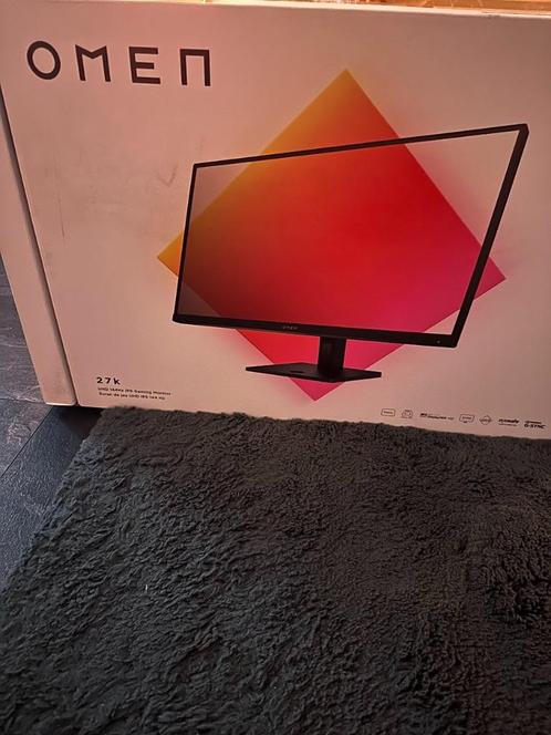 HP OMEN 27K - 4K IPS 144Hz Gaming Monitor - 27 Inch