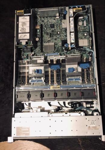 HP ProLiant DL380p Gen8