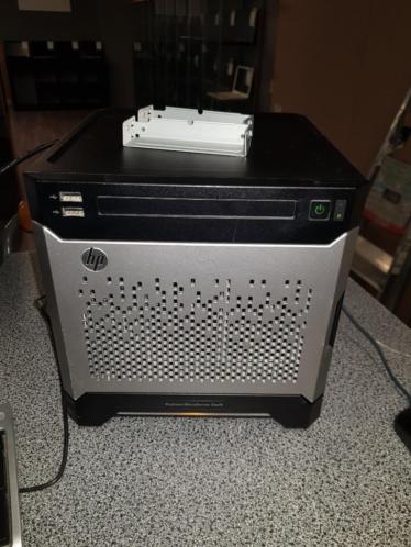 HP Proliant MicroServer Gen8 16GB Geheugen 8TB HDD