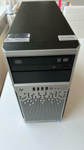 HP ProLiant ML310E Gen8