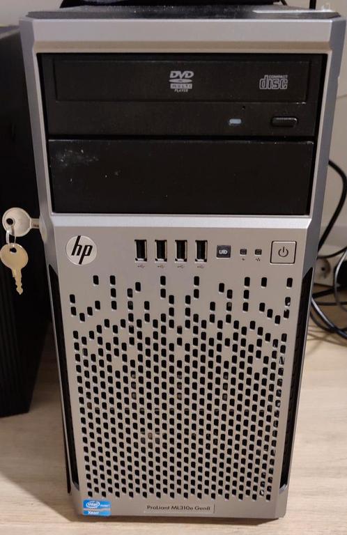 HP Proliant ML310e Gen8 server