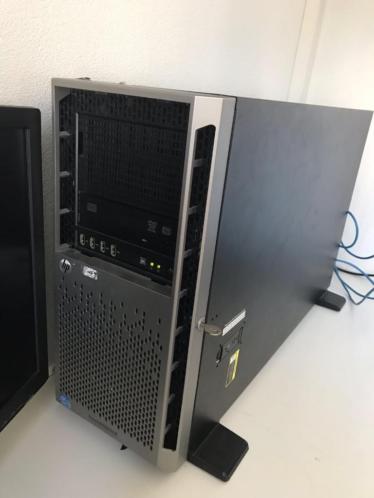 HP ProLiant ML350 p Gen8 Server 70 GB DDR3 2x E5-2640 6 core