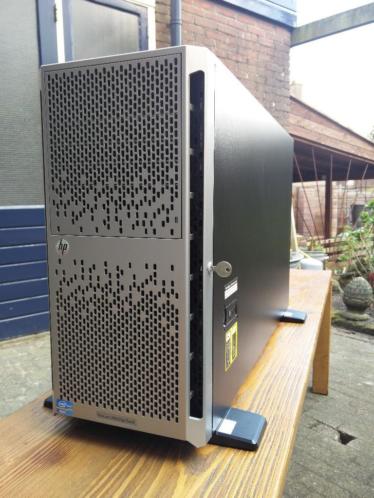 HP Proliant ML350p Gen8 - Xeon E5-2620 - 730GB SAS 15K