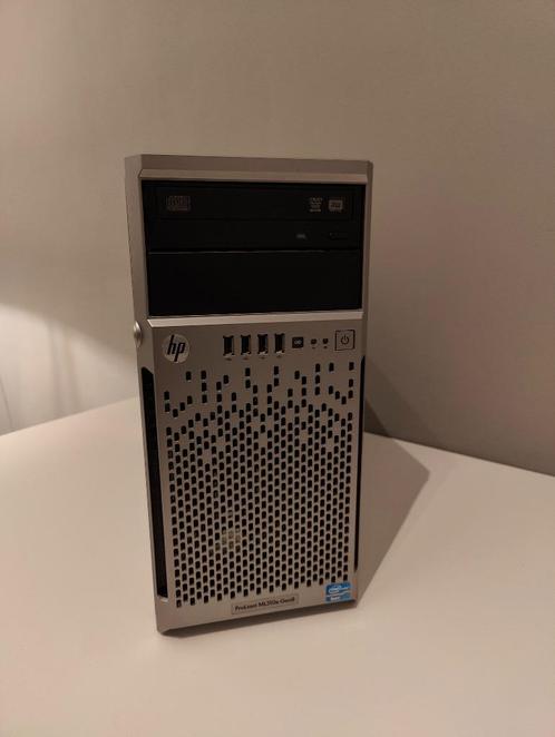 HP Proliant Server - ML310e Gen8 v2