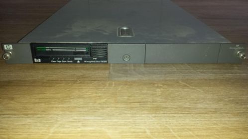 HP Storageworks 1760 SAS tapedrive in 19034 rack 