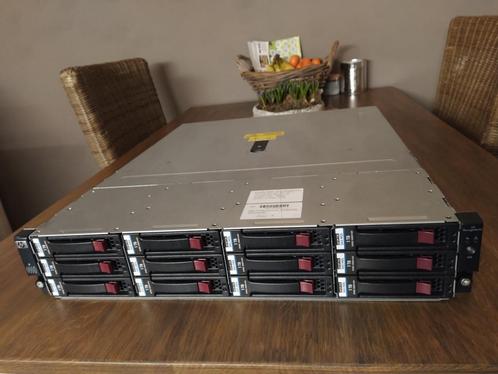 HP StorageWorks D2600 Disk Enclosure AJ940-63002 12x 1TB