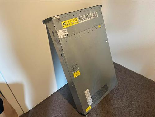 HP StorageWorks p4300 G2 Server