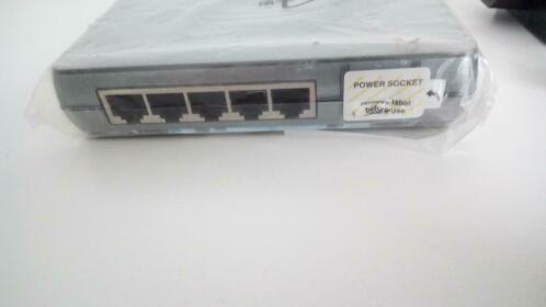 HP Switch J9791A - Van 100 nu 15 - Nieuw in doosje