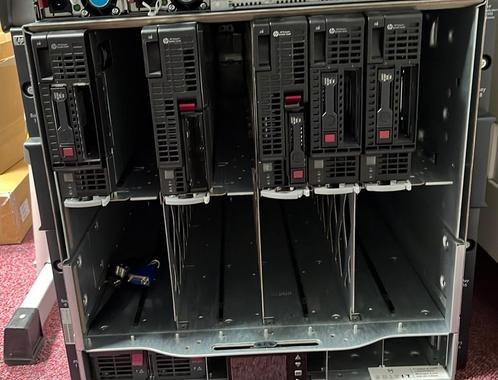 HPE C7000 Blade Chassis  5x Proliant BL460c Gen8 servers