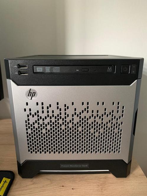 HPe HP Microserver Gen8 - 16GB - Intel i3-3240 - 4x1TB iLO4