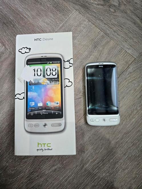 HTC Desire A8181