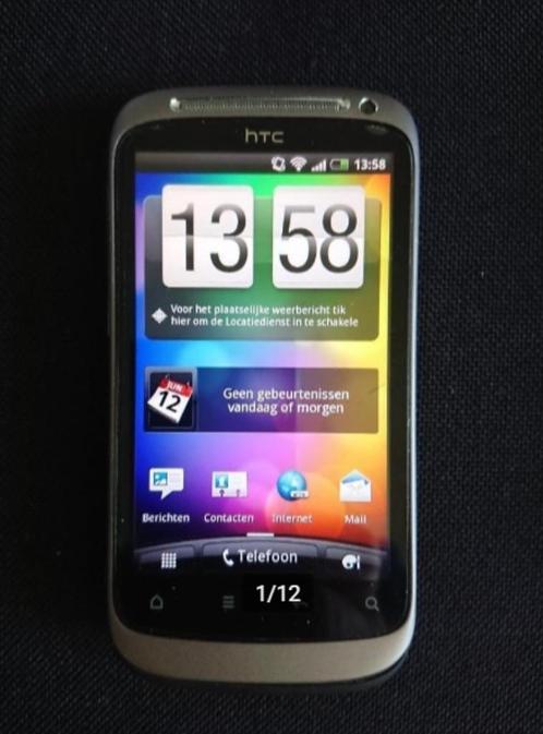 HTC Desire S incl 2 hoesjes - Handige compacte 3,7inch phone
