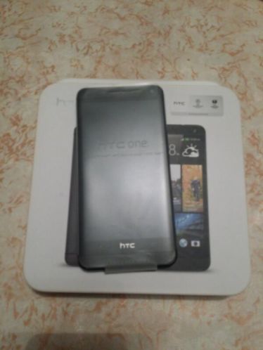 hTC m7 ZGAN. Compleet