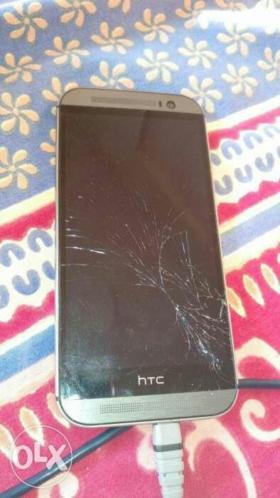 Htc M8 met barsten in scherm