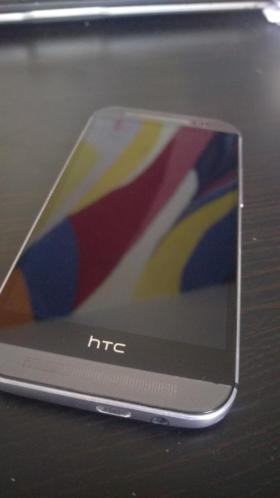 HTC M8 zilver