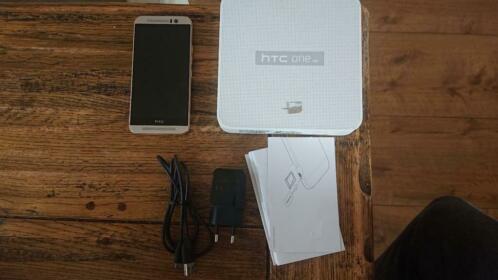 HTC M9 32GB goudsilver compleet