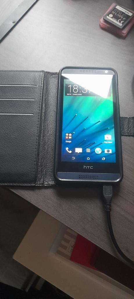 HTC mobiel met hoesje desire 610