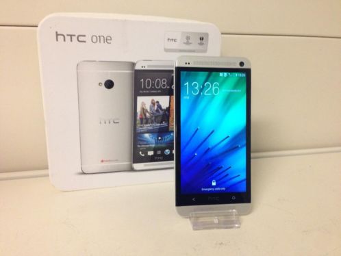 HTC One 32GB Compleet in Doos