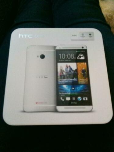 HTC one doosje