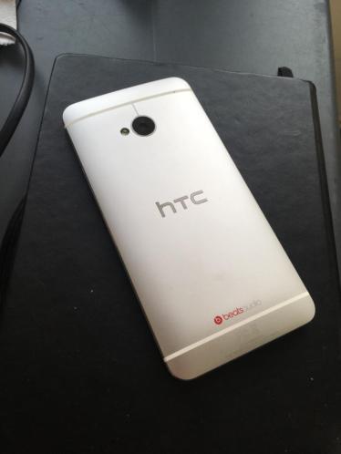 HTC ONE m7
