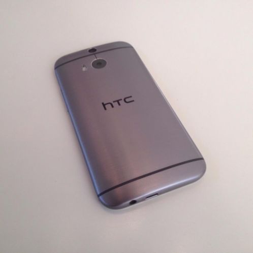 HTC One (M8) 16 GB 300,-