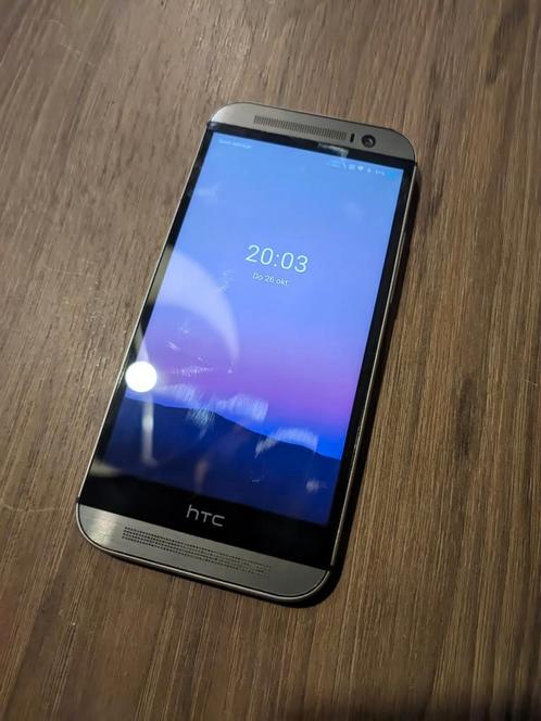 Htc one m8