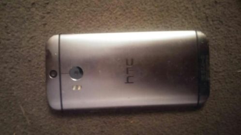 Htc one m8