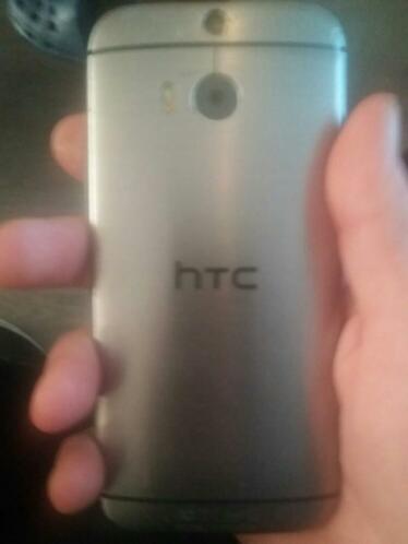 HTC one m8