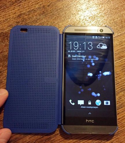 HTC ONE M8 - Mooi telefoon met dot cover