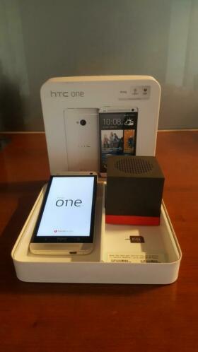 HTC One met Beatsaudio speaker. Keurige telefoon