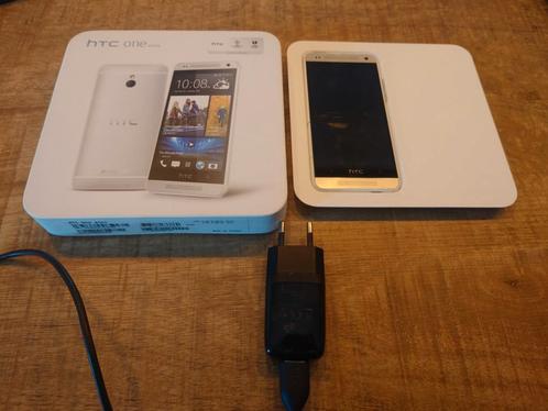 HTC One Mini Smartphone 16GB Met Doos amp Oplader