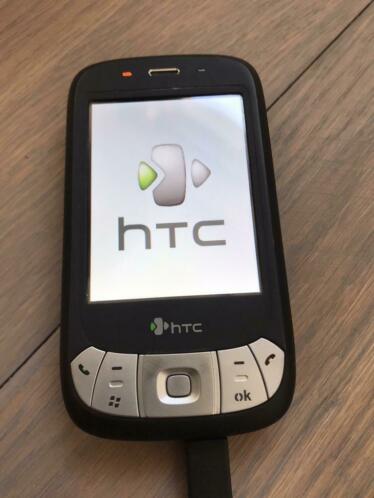 HTC P4350 incl 1gb opslagkaartje en Motorola-lader.