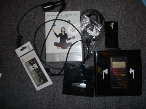 HTC Touch Diamond met allerlei accessoires