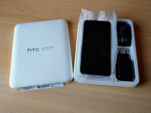 HTC U11 smartphone  nauwelijks gebruikt  div. extrax27s