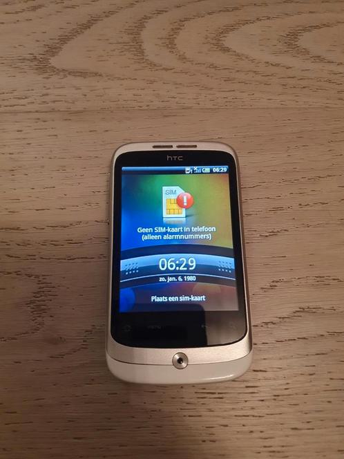 HTC Wildfire zgan retro vintage gsm