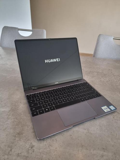 Huawei Matebook 13 Intel i7 (Touchscreen) - As good as new