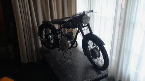 Hulsman 125 motor oldtimer nieuwstaat