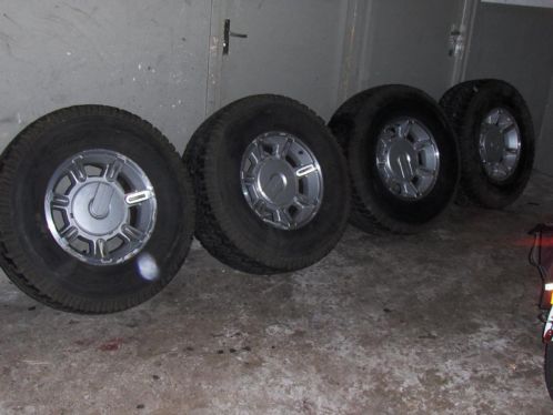 hummer h2 velgen 5 stuks met banden 315 70 17 