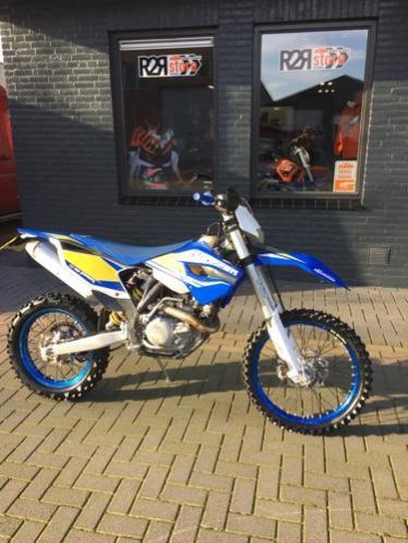 Husaberg FE 450 2013 en ktm 450 Exc 2012 2x