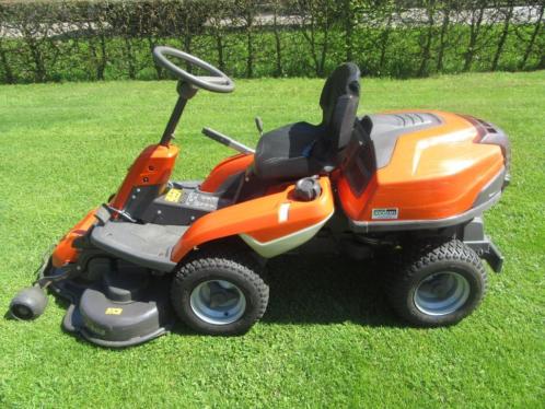 HUSQVARNA RIDER R214TC (15 PK BampS V-Twin, 103 CM combi dek)